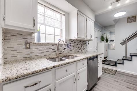 2816 Wycliff Avenue Dallas TX 75219