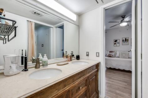 2816 Wycliff Avenue Dallas TX 75219