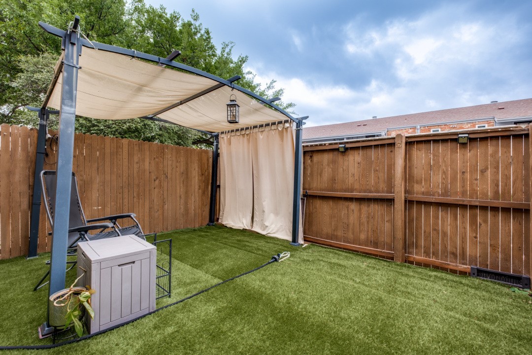 2816 Wycliff Avenue Dallas TX 75219
