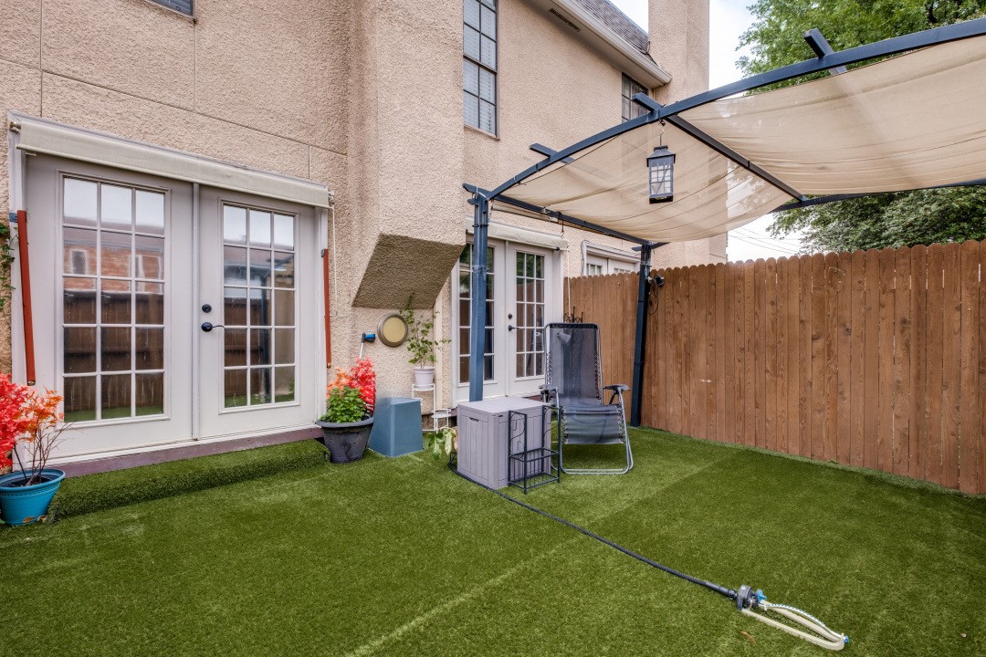 2816 Wycliff Avenue Dallas TX 75219