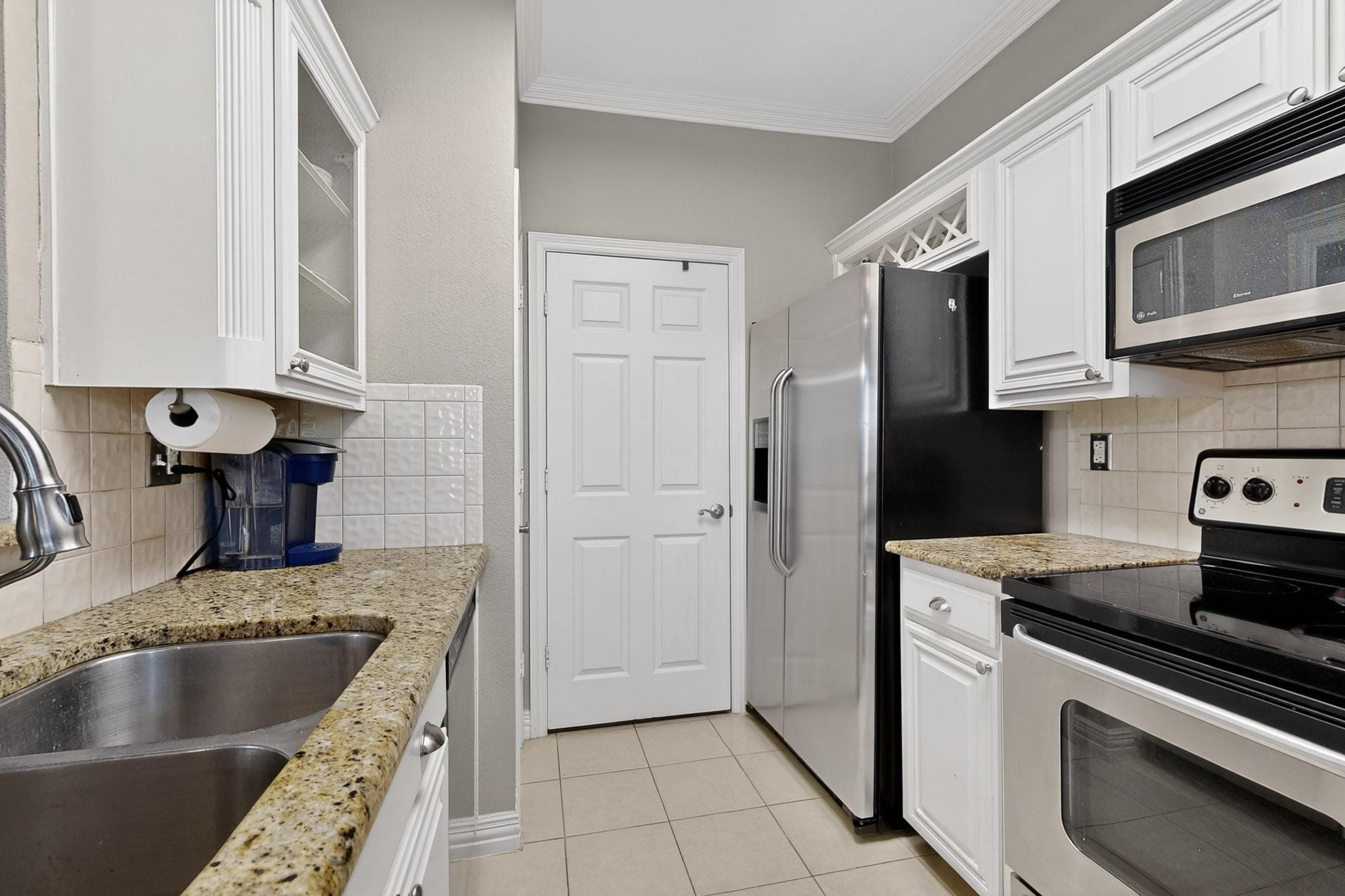 2344 Southcourt Circle Irving TX 75038