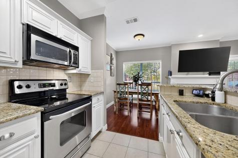 2344 Southcourt Circle Irving TX 75038