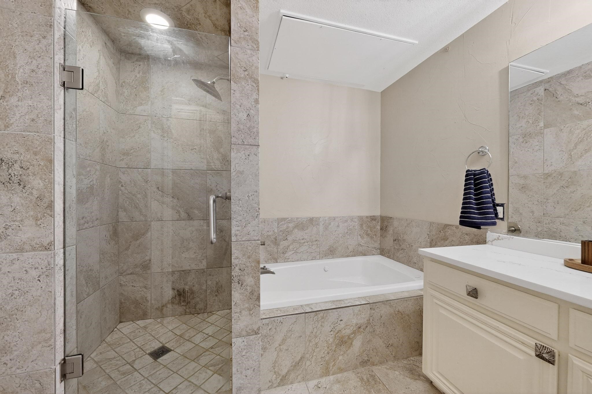 2344 Southcourt Circle Irving TX 75038