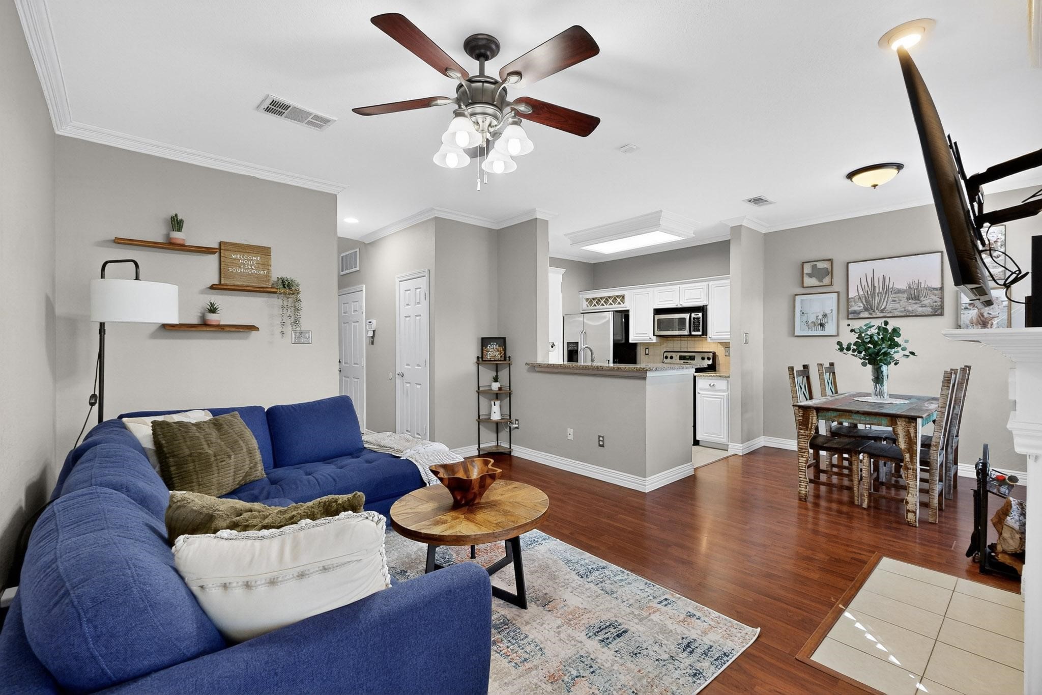 2344 Southcourt Circle Irving TX 75038