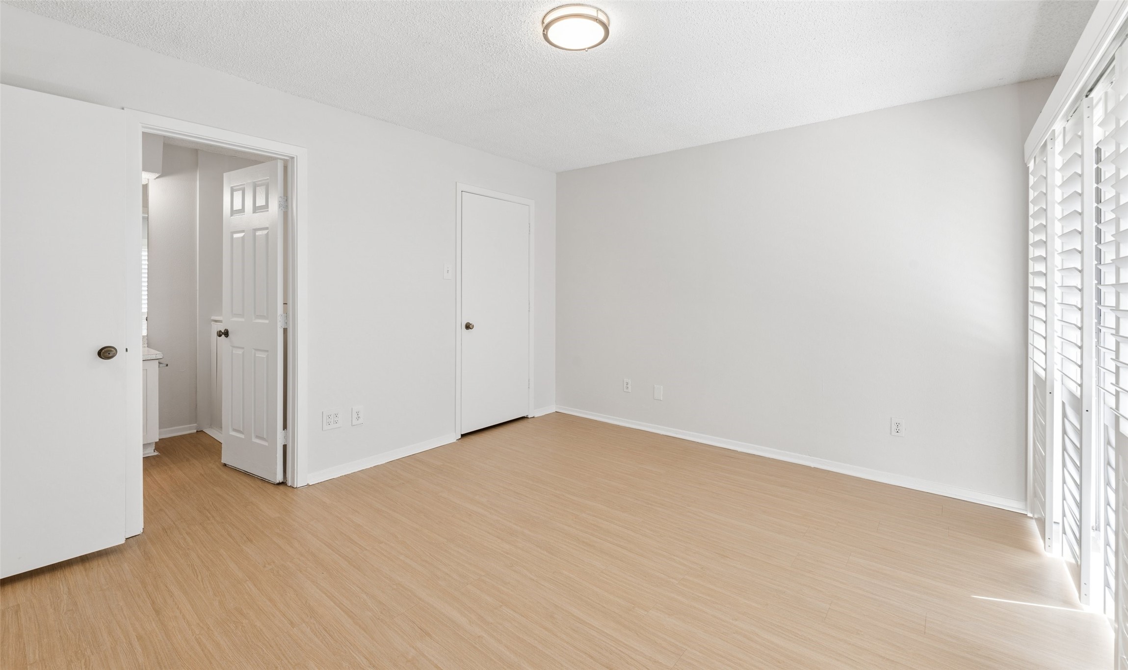 3 Dewberry Court Bedford TX 76021