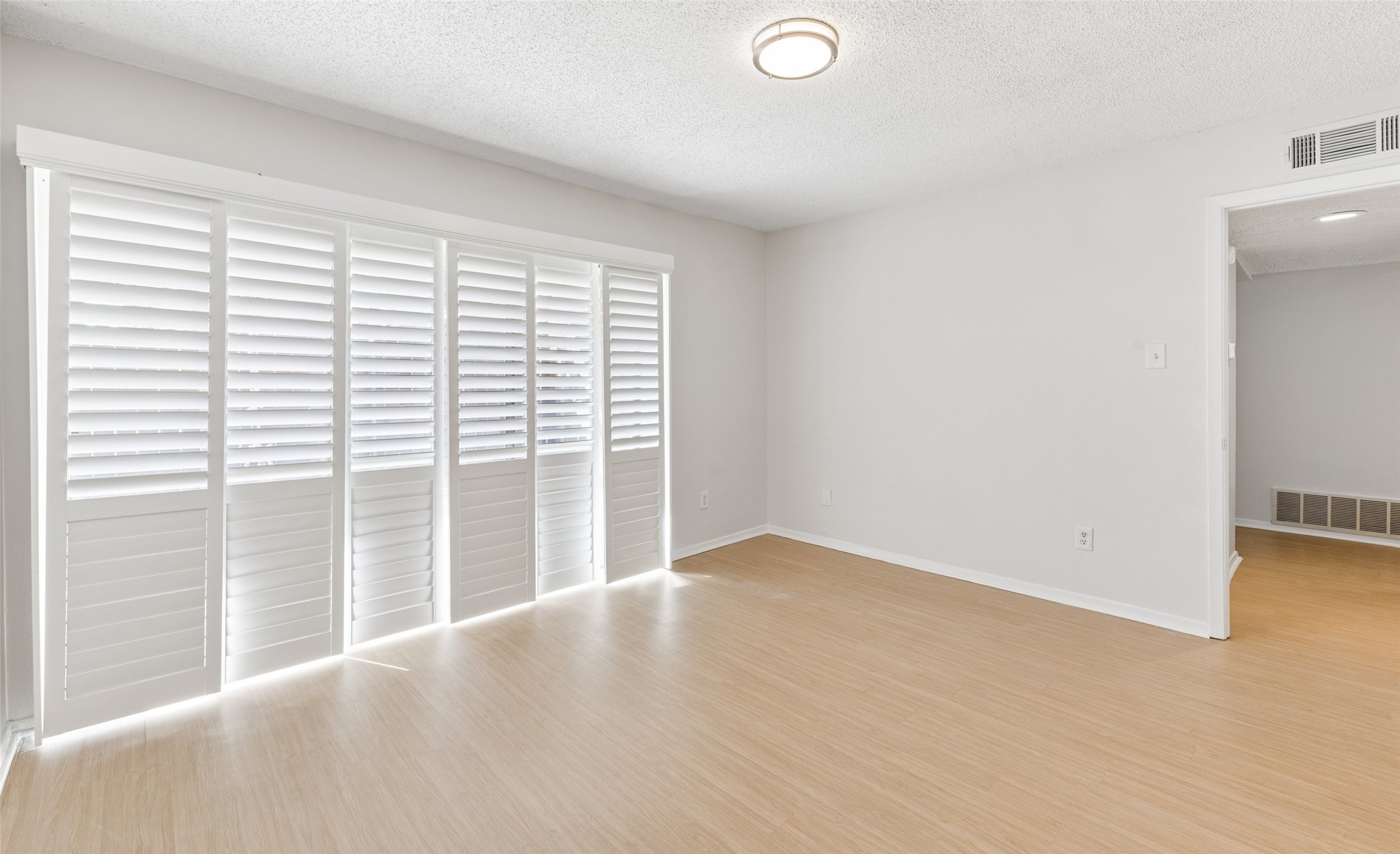 3 Dewberry Court Bedford TX 76021