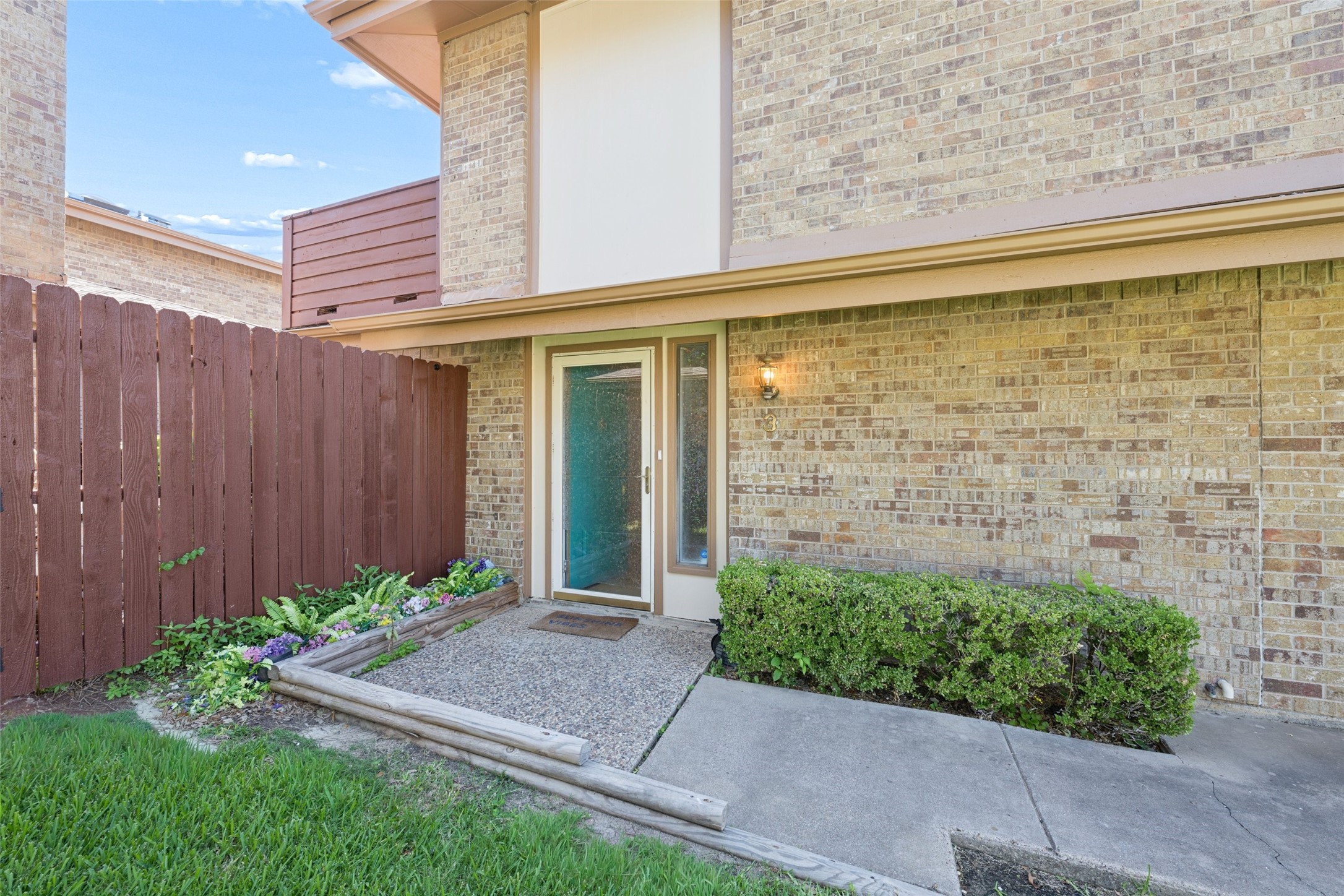 3 Dewberry Court Bedford TX 76021