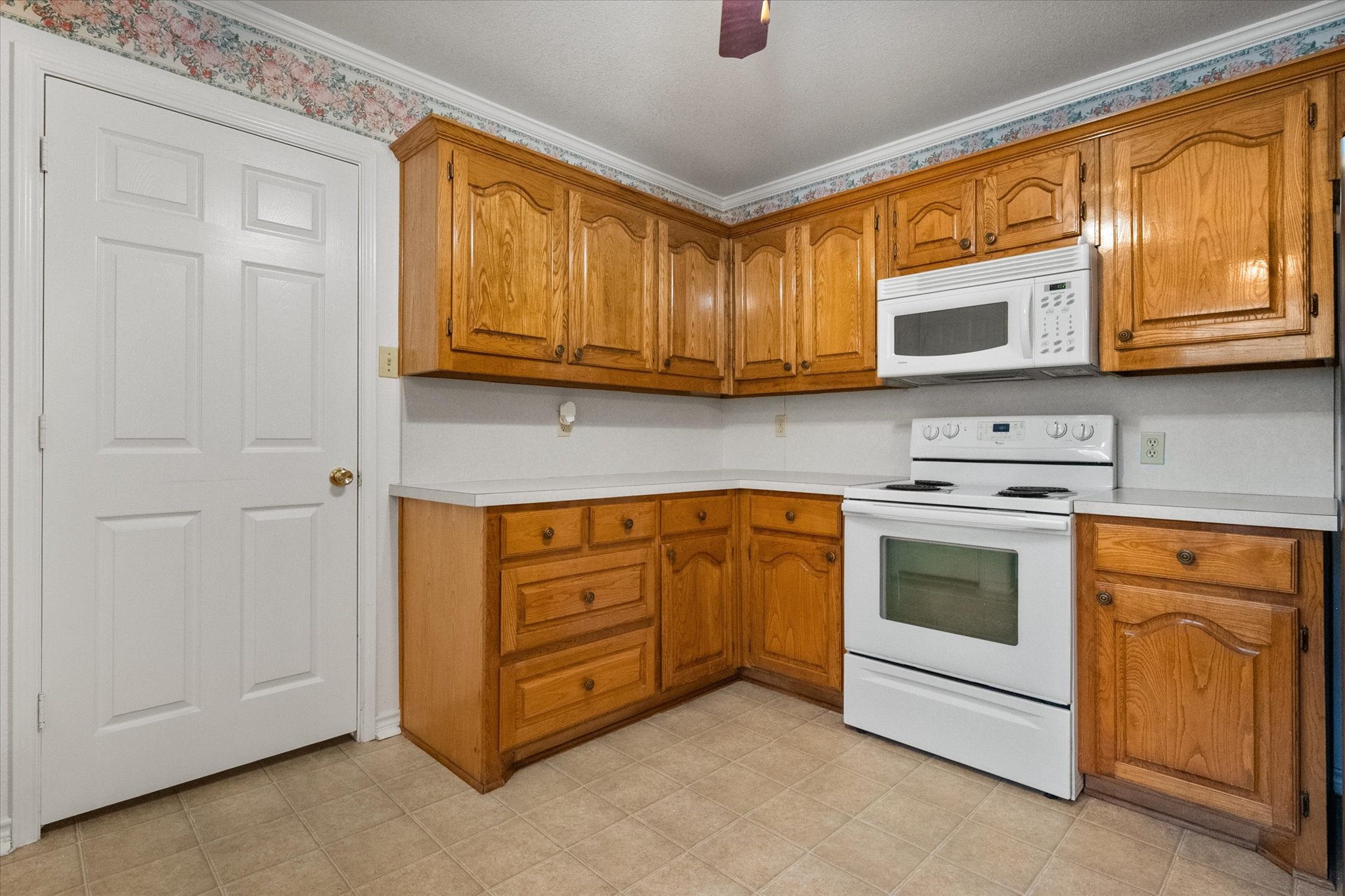 1209 W 3rd Avenue Corsicana TX 75110