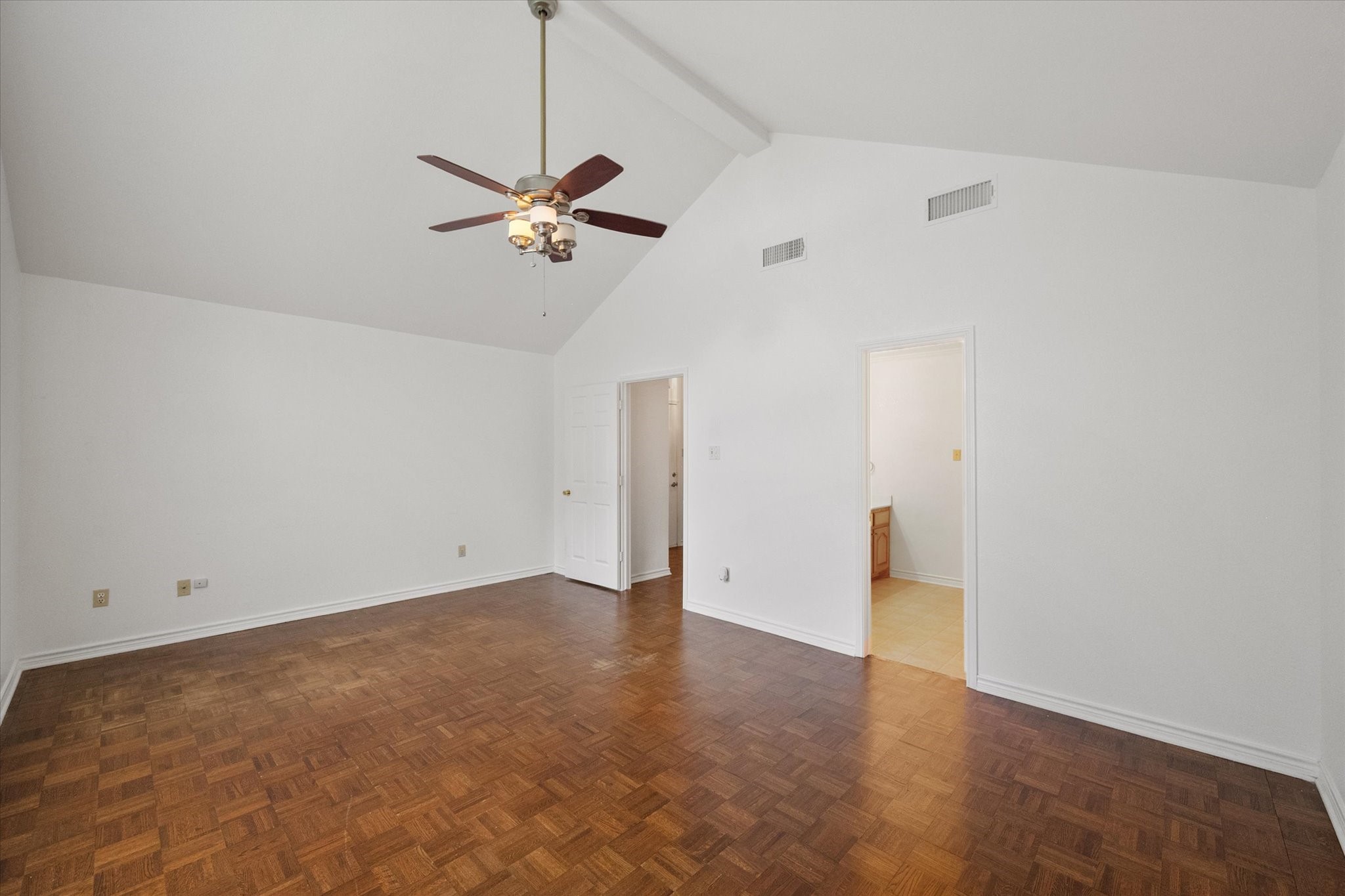 1209 W 3rd Avenue Corsicana TX 75110