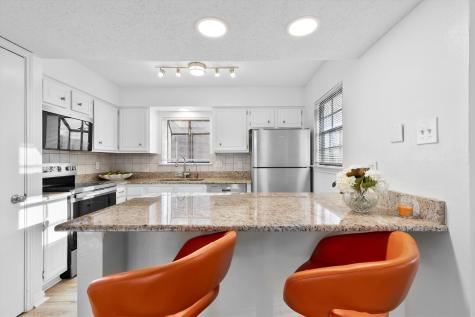 15221 Berry Trail Dallas TX 75248