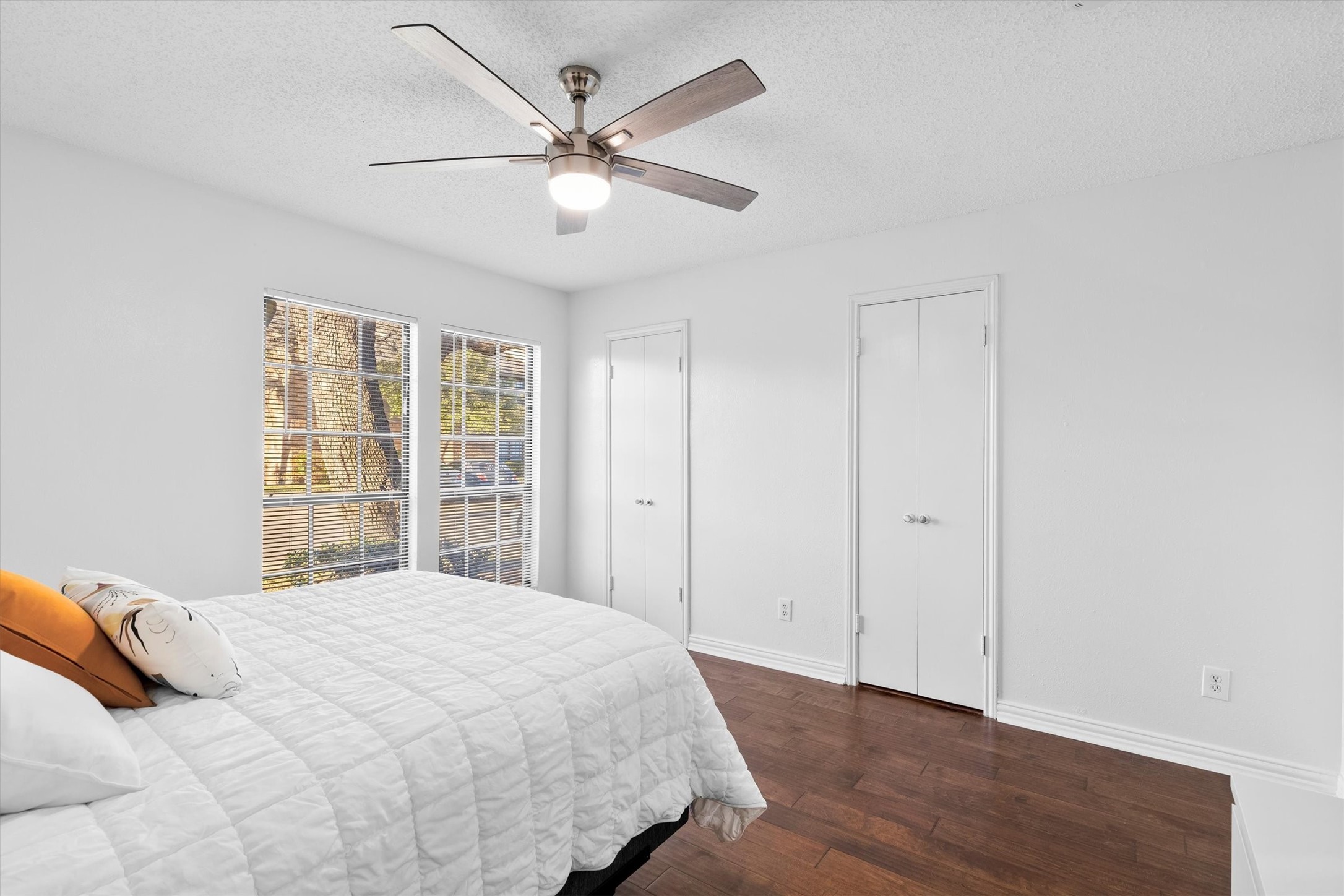 15221 Berry Trail Dallas TX 75248