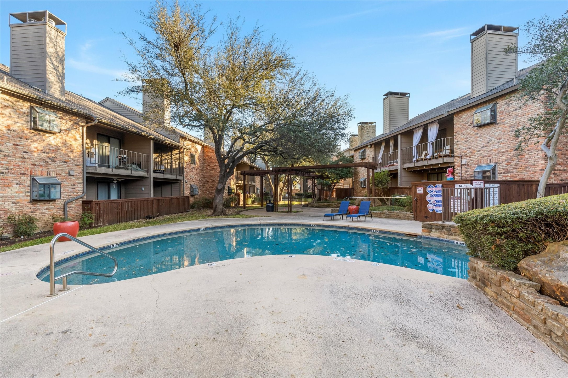 15221 Berry Trail Dallas TX 75248