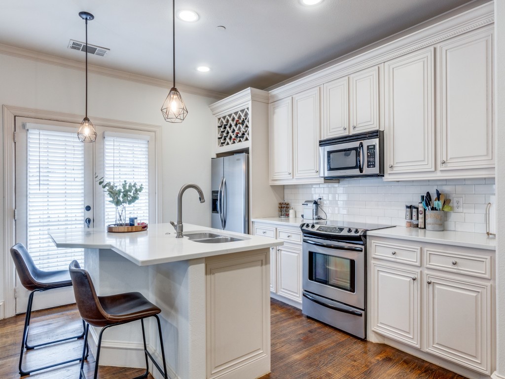 1910 Hope Street Dallas TX 75206