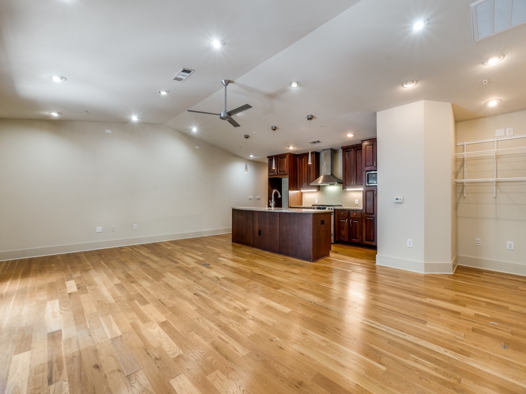 5107 Dillard Lane Dallas TX 75209