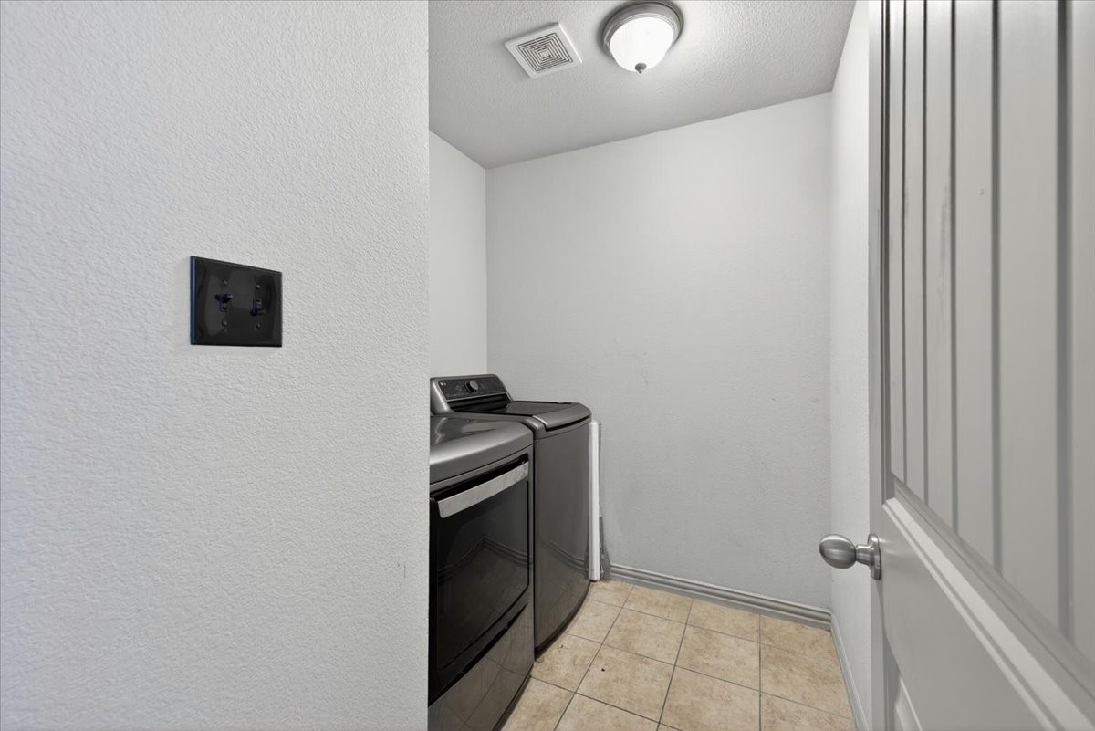 2312 Calendar Court Grand Prairie TX 75050