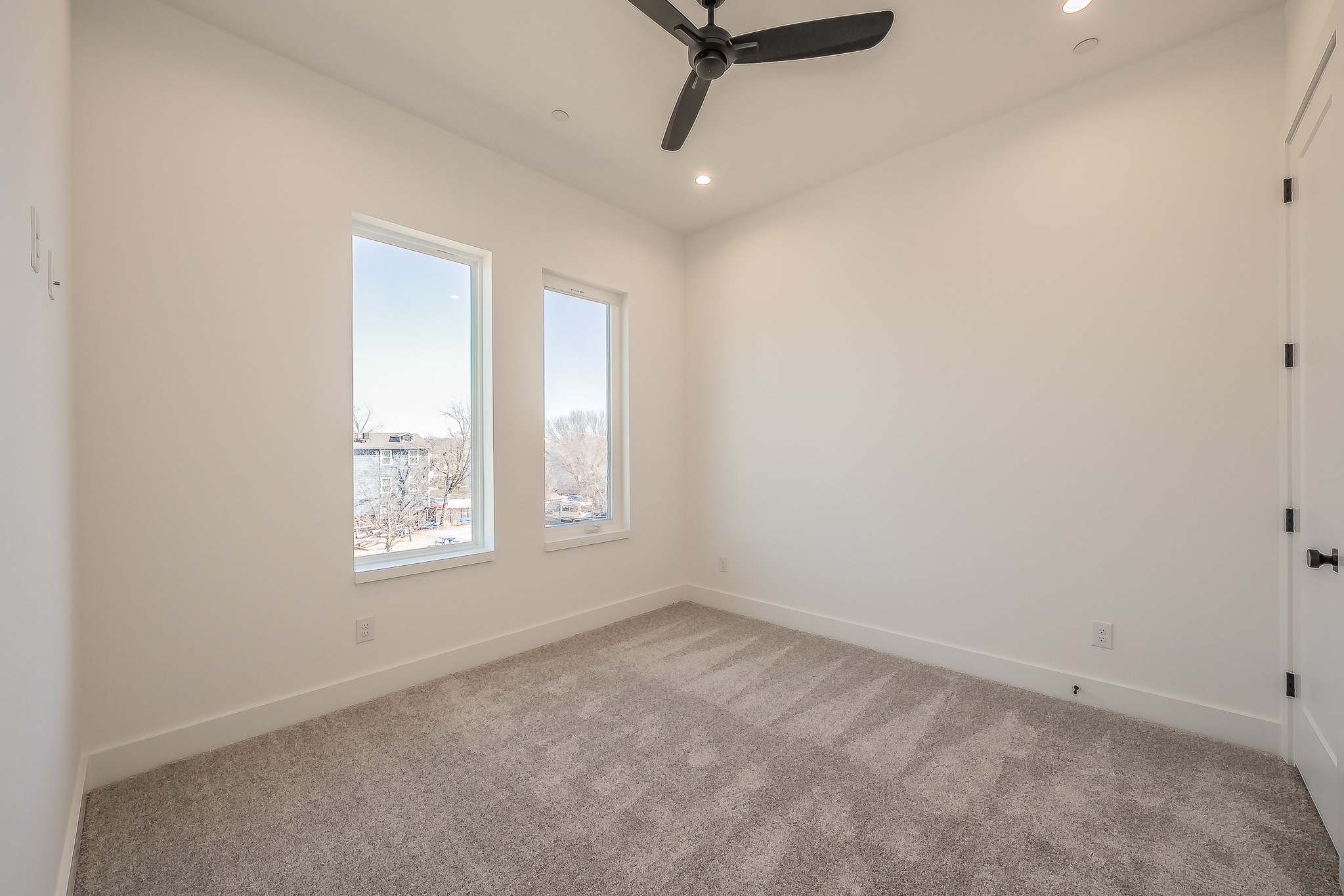 5320 Reiger Avenue Dallas TX 75214