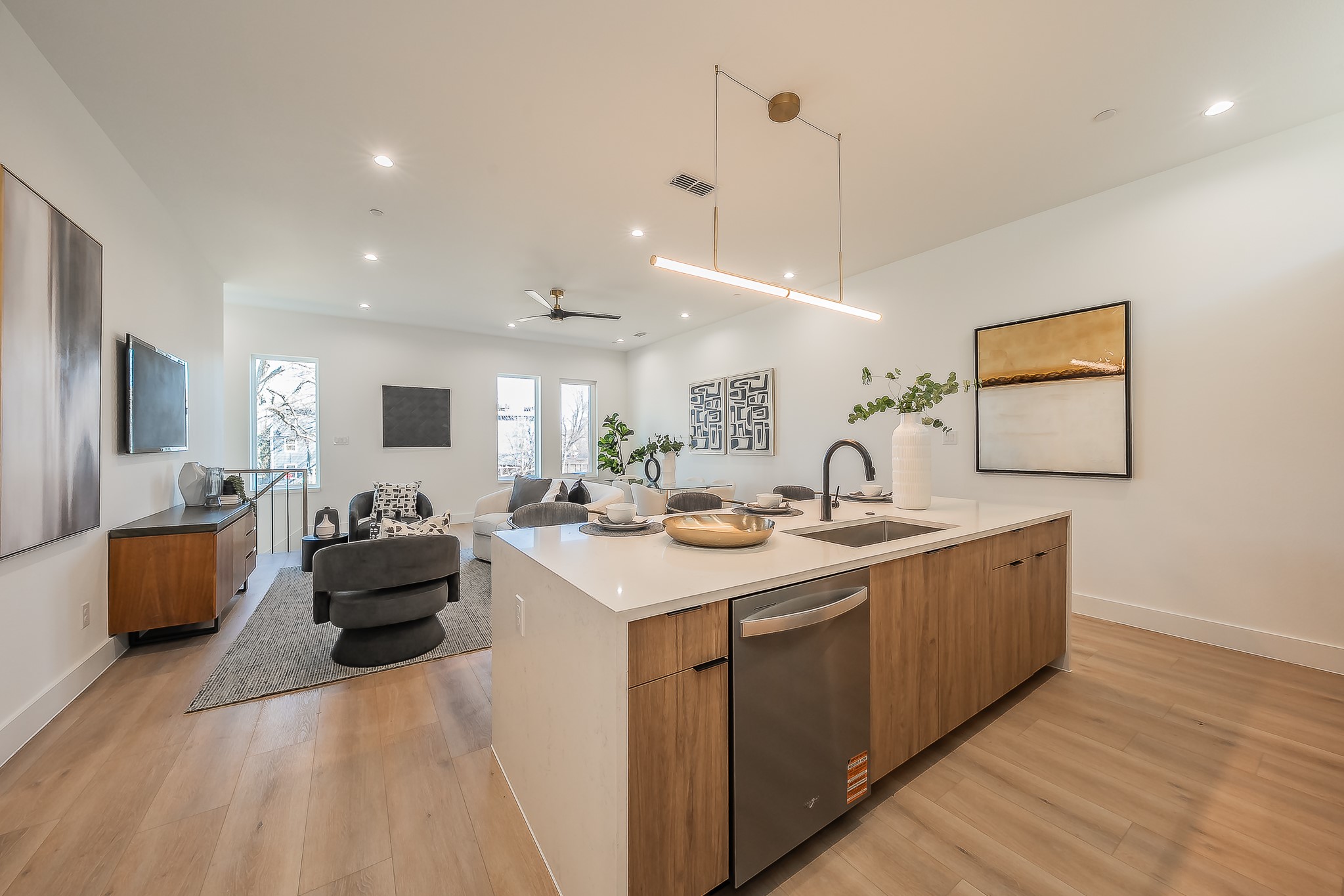 5320 Reiger Avenue Dallas TX 75214