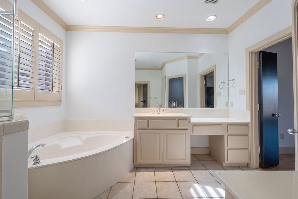 2706 Floyd Street Dallas TX 75204