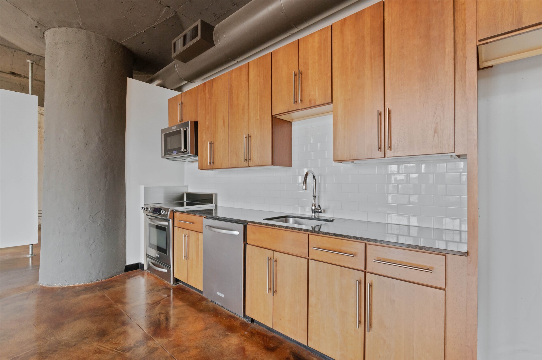 1122 Jackson Street Dallas TX 75202