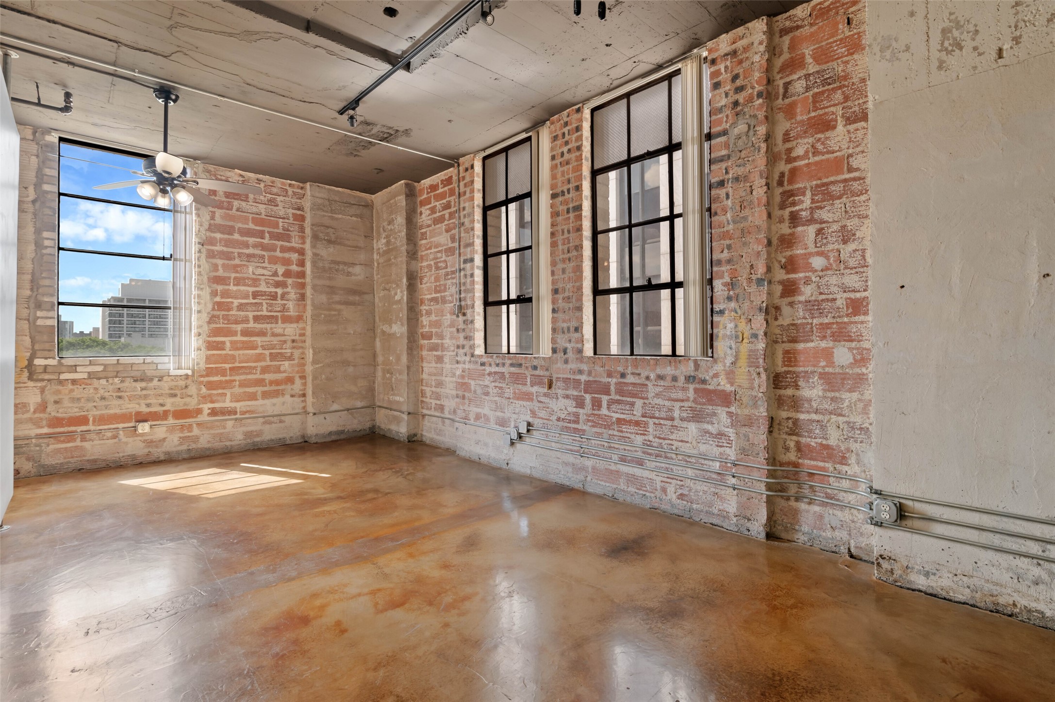 1122 Jackson Street Dallas TX 75202