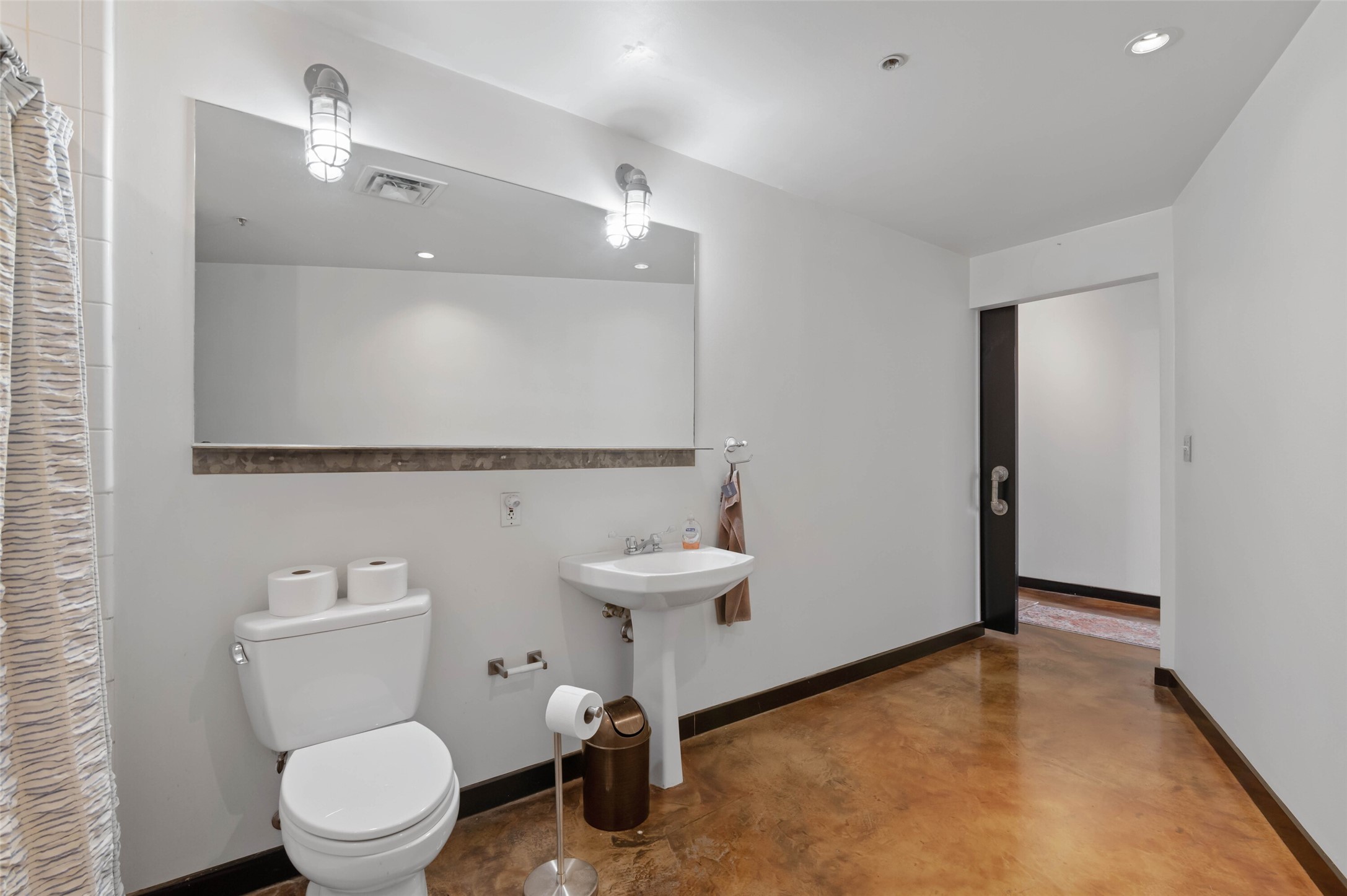1122 Jackson Street Dallas TX 75202