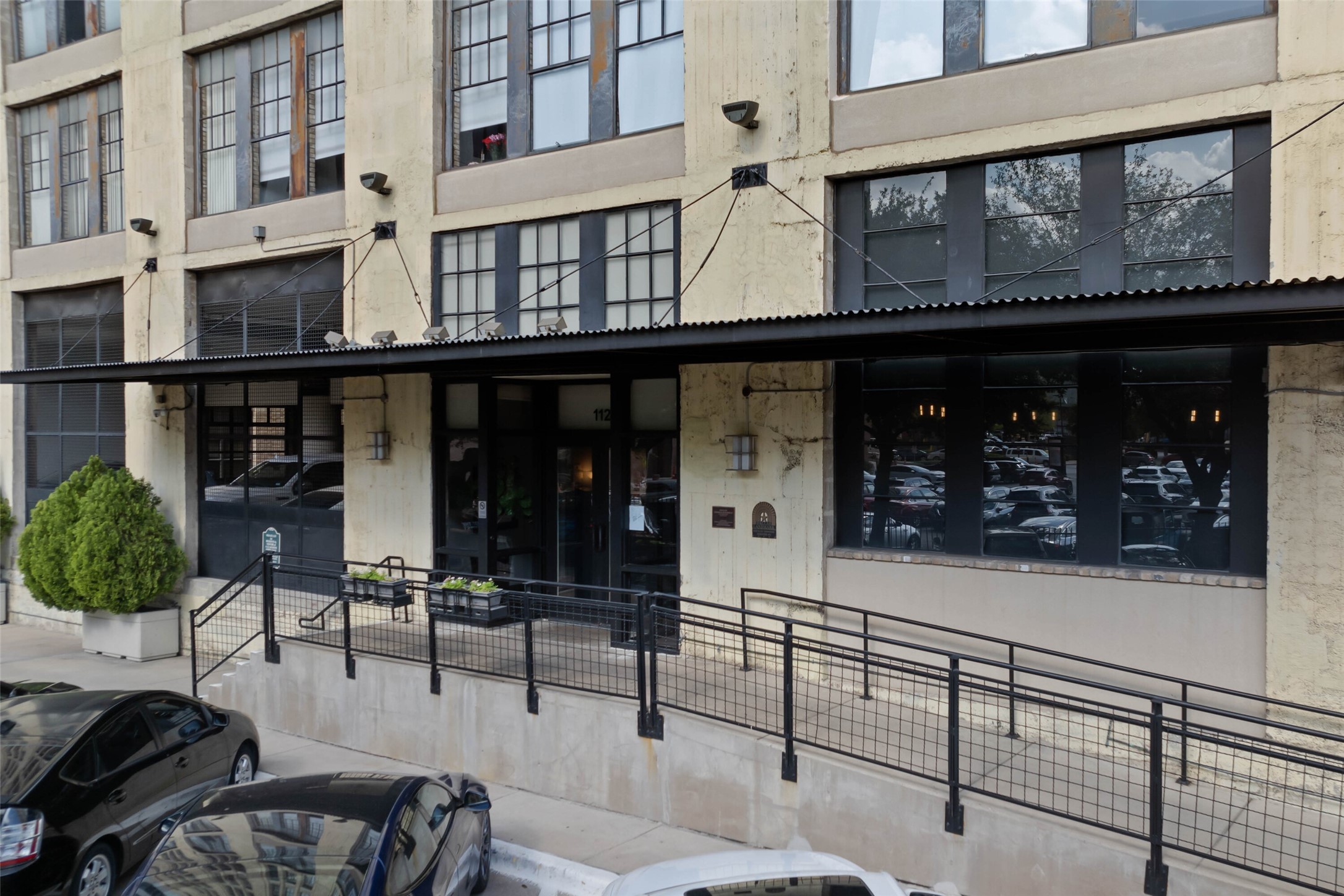 1122 Jackson Street Dallas TX 75202