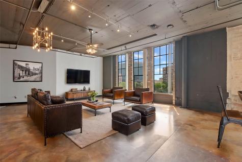 1122 Jackson Street Dallas TX 75202