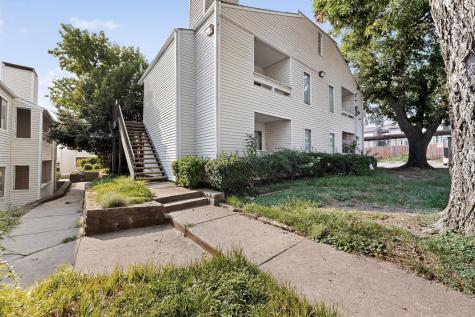 7431 Holly Hill Drive Dallas TX 75231