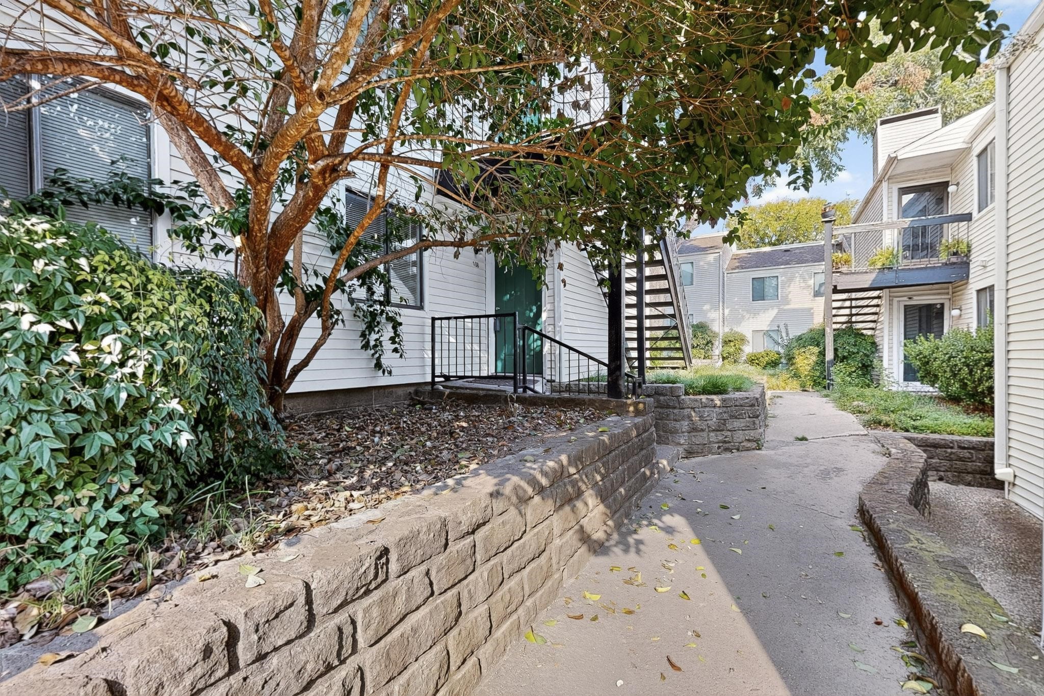 7431 Holly Hill Drive Dallas TX 75231