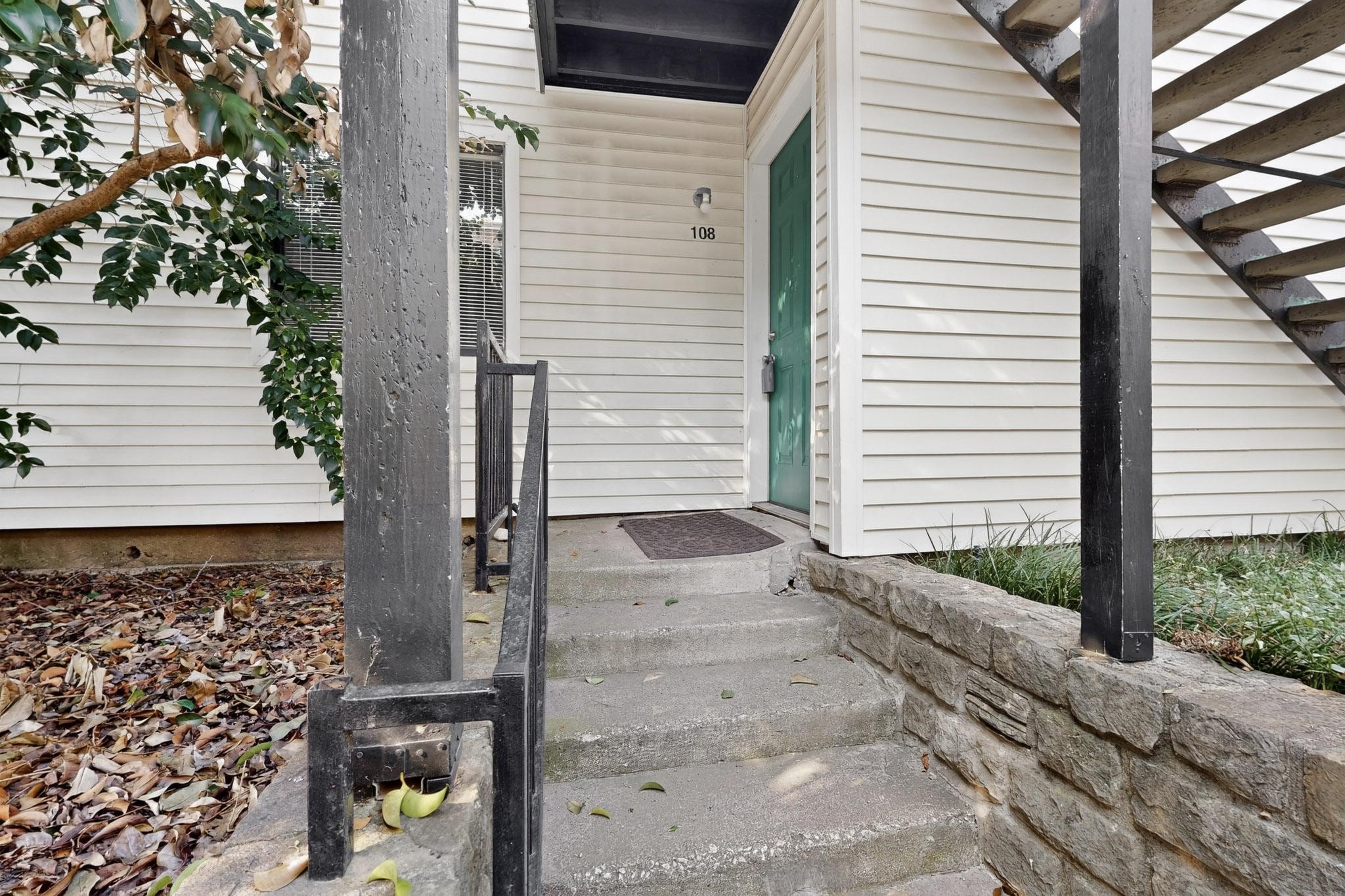 7431 Holly Hill Drive Dallas TX 75231