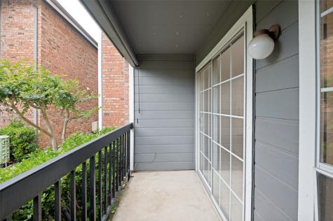 18333 Roehampton Drive Dallas TX 75252