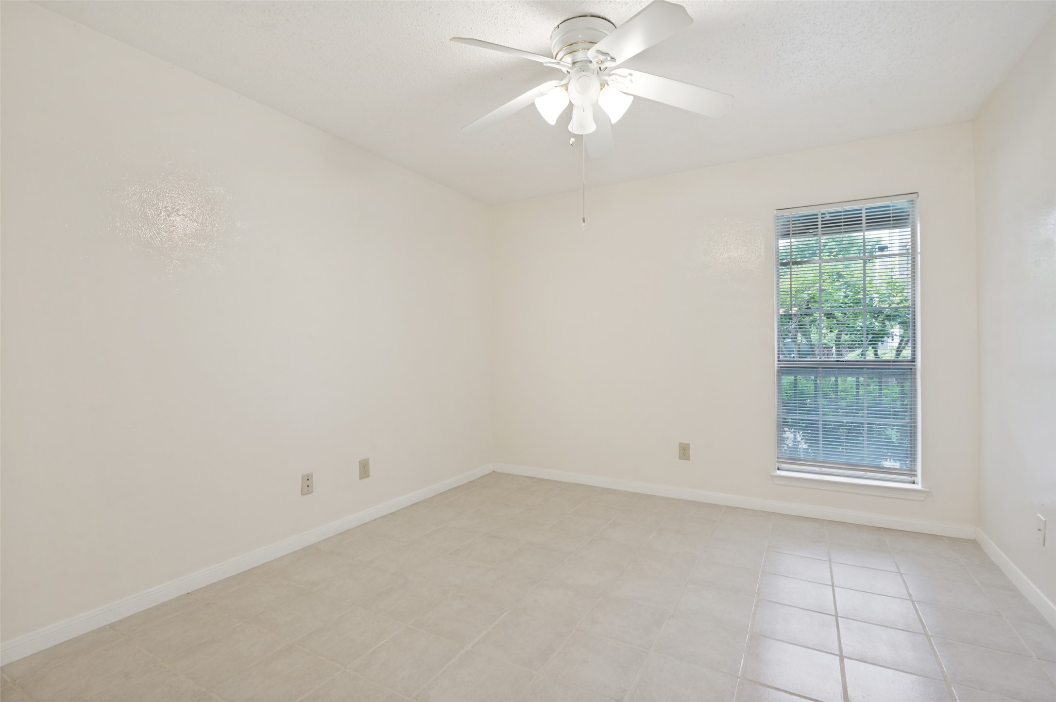 18333 Roehampton Drive Dallas TX 75252