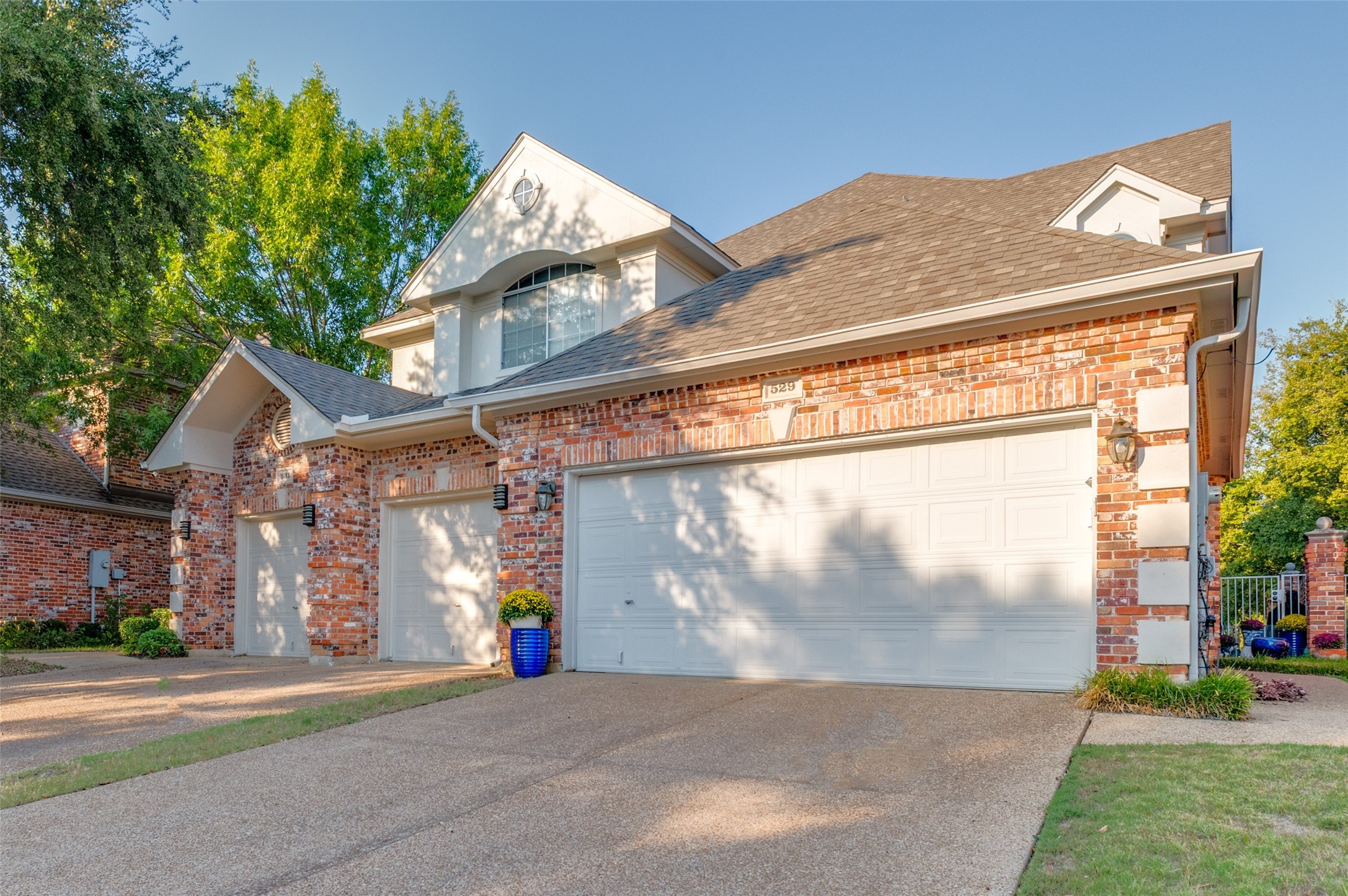 529 Lochngreen Trail Arlington TX 76012
