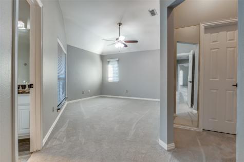 529 Lochngreen Trail Arlington TX 76012