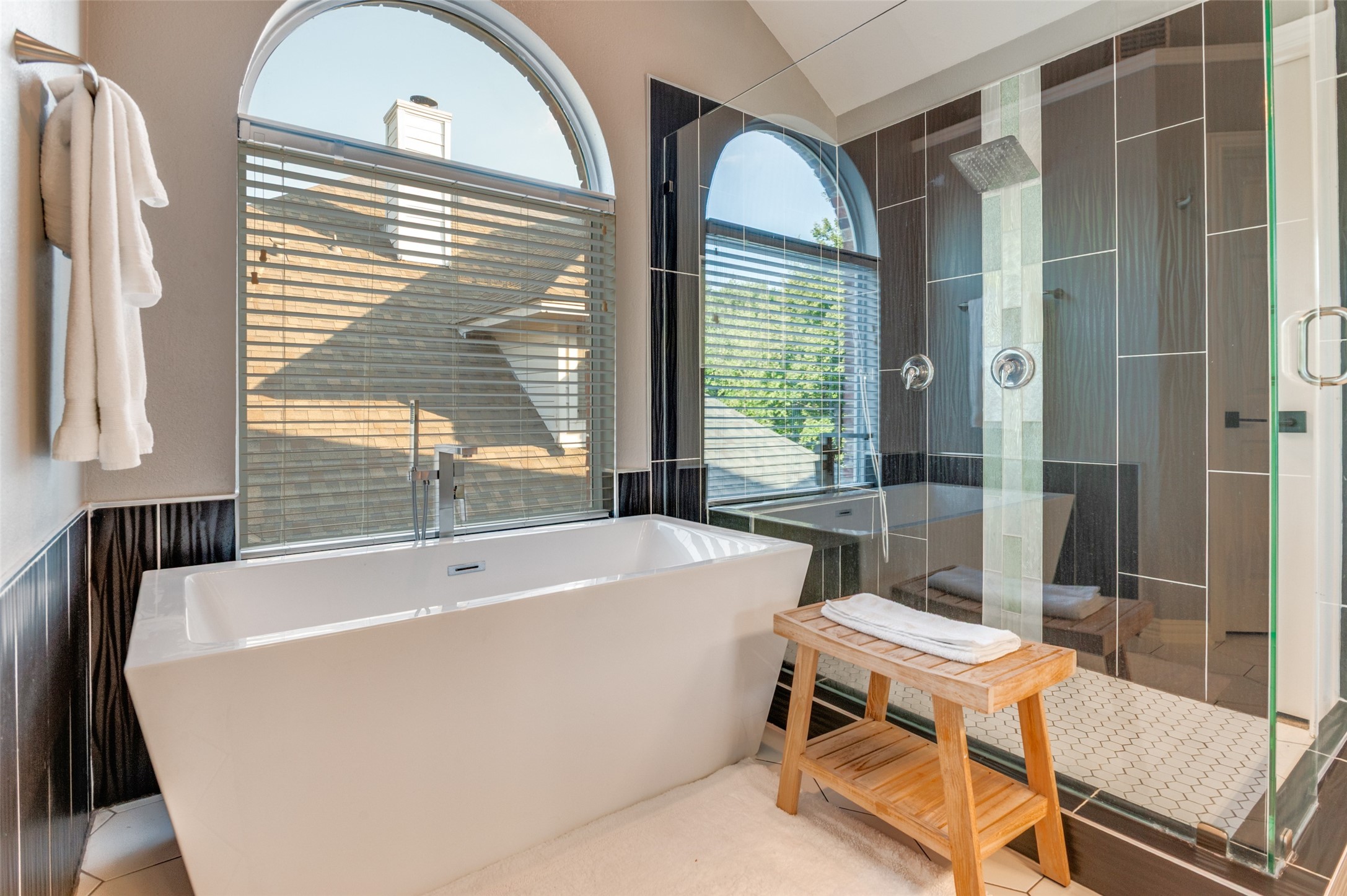 529 Lochngreen Trail Arlington TX 76012