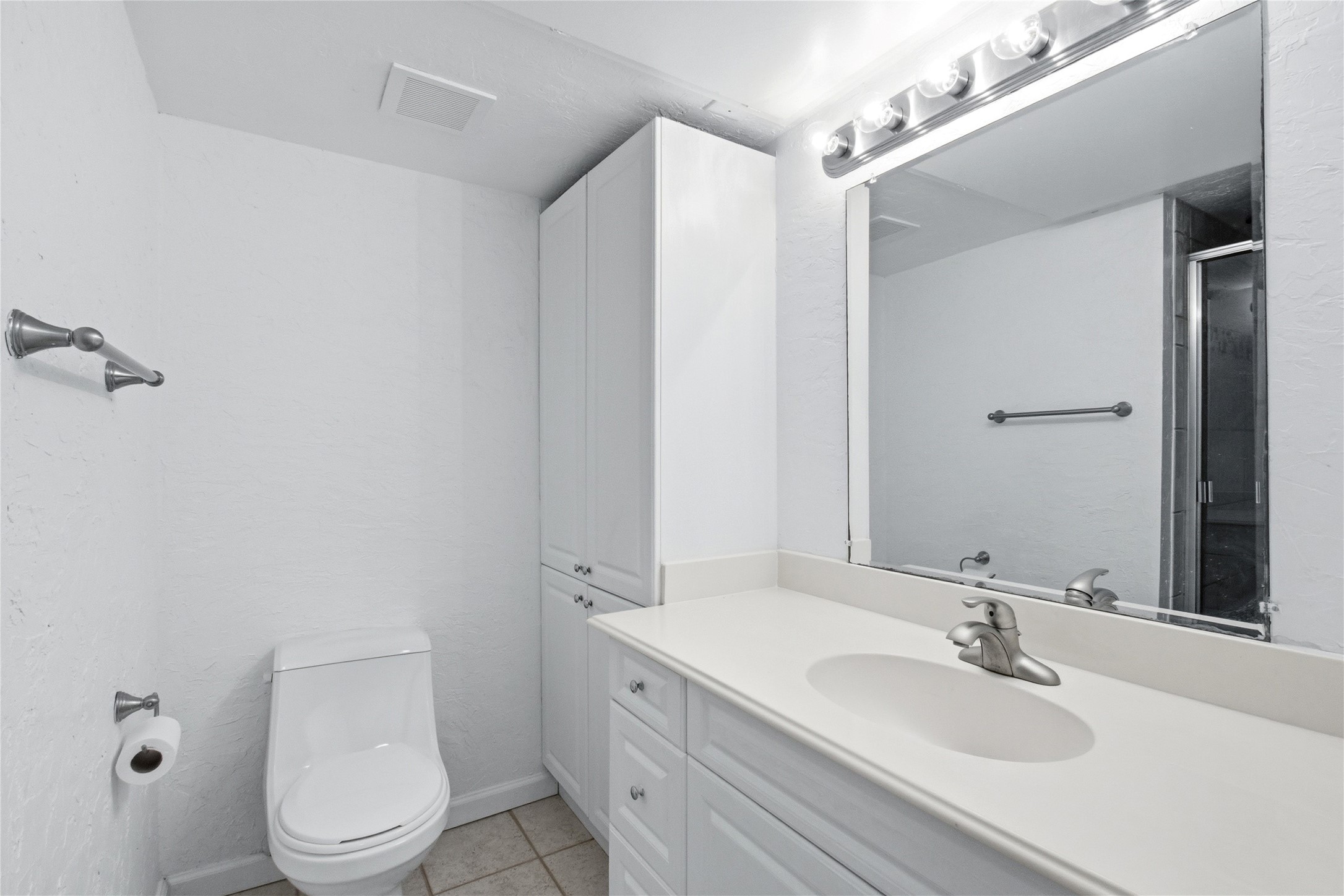 5810 Marina Drive Garland TX 75043