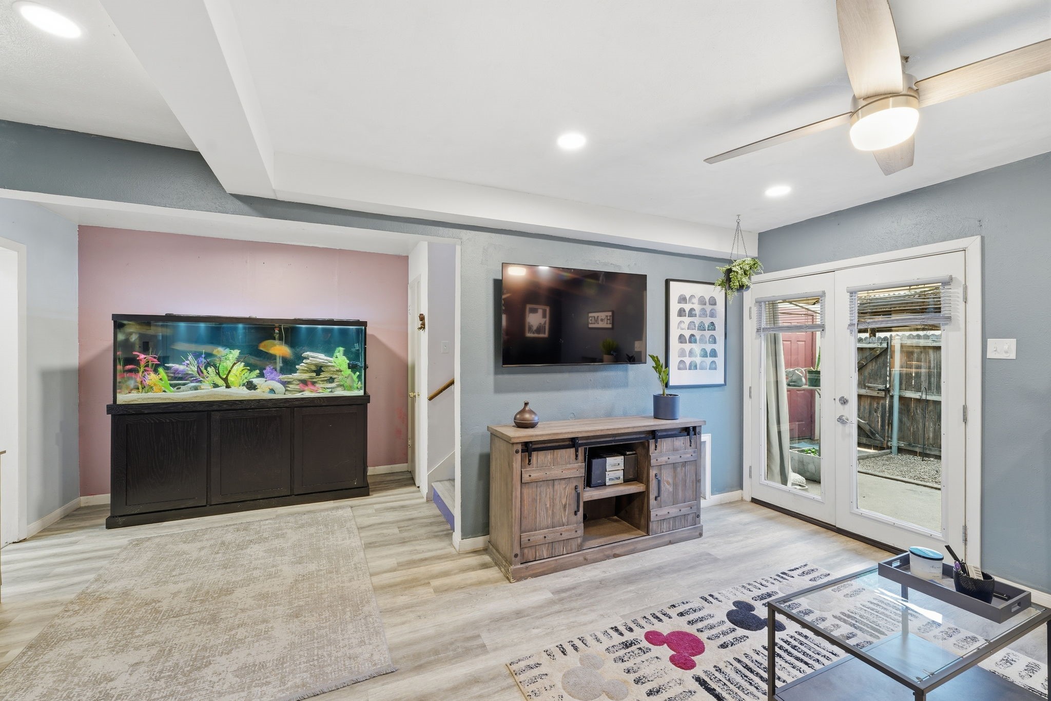 1821 E Grauwyler Road Irving TX 75061