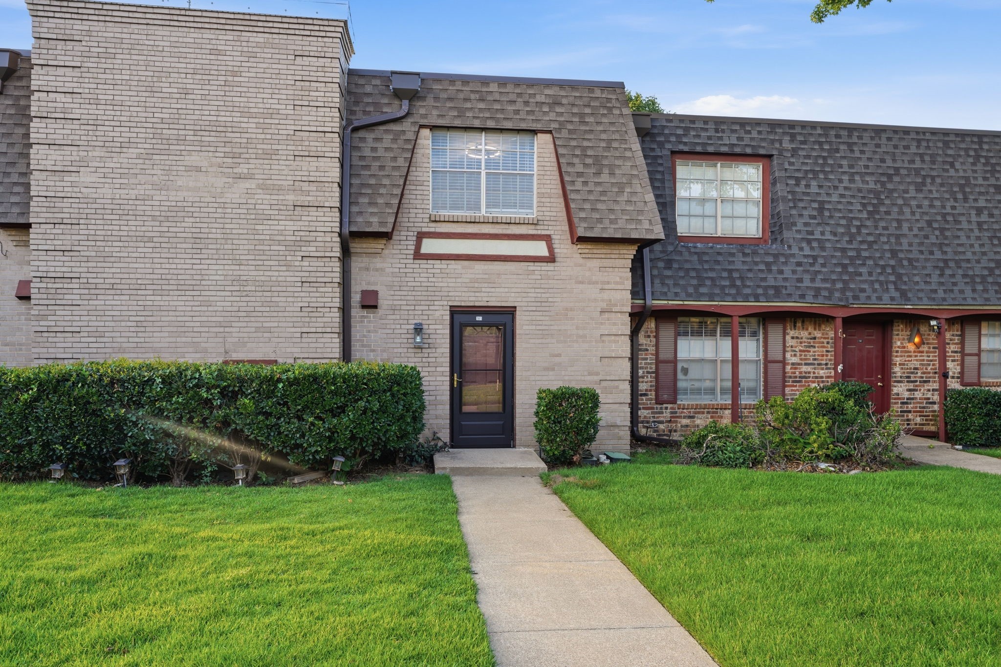 1821 E Grauwyler Road Irving TX 75061