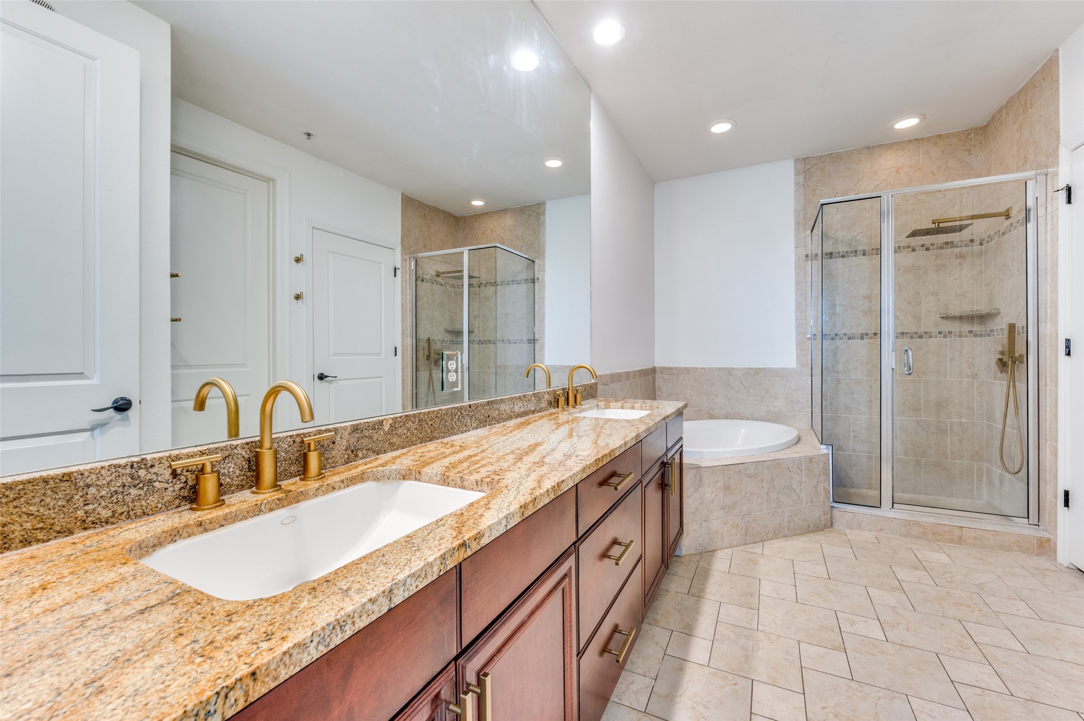 8616 Turtle Creek Boulevard Dallas TX 75225