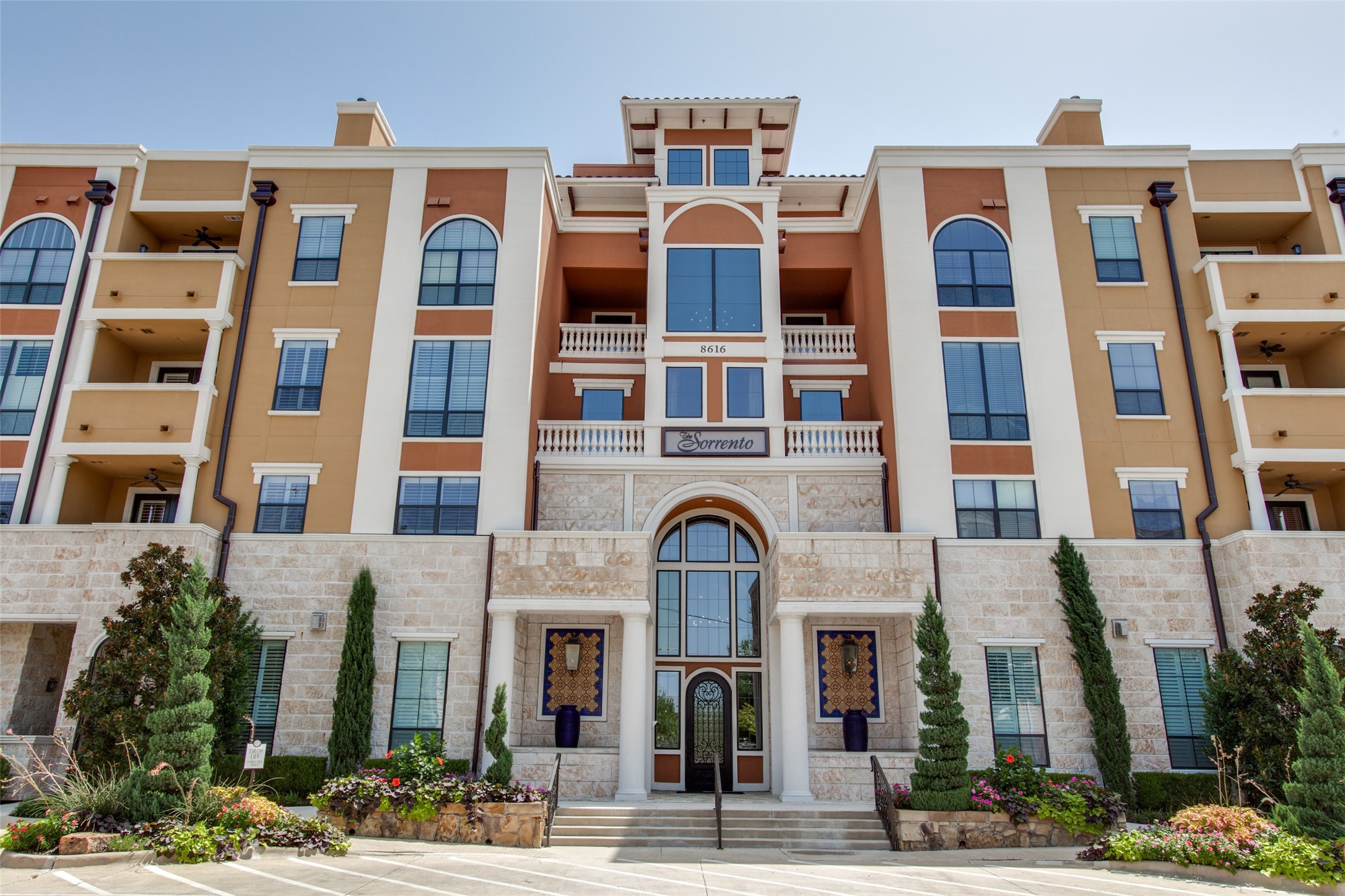 8616 Turtle Creek Boulevard Dallas TX 75225