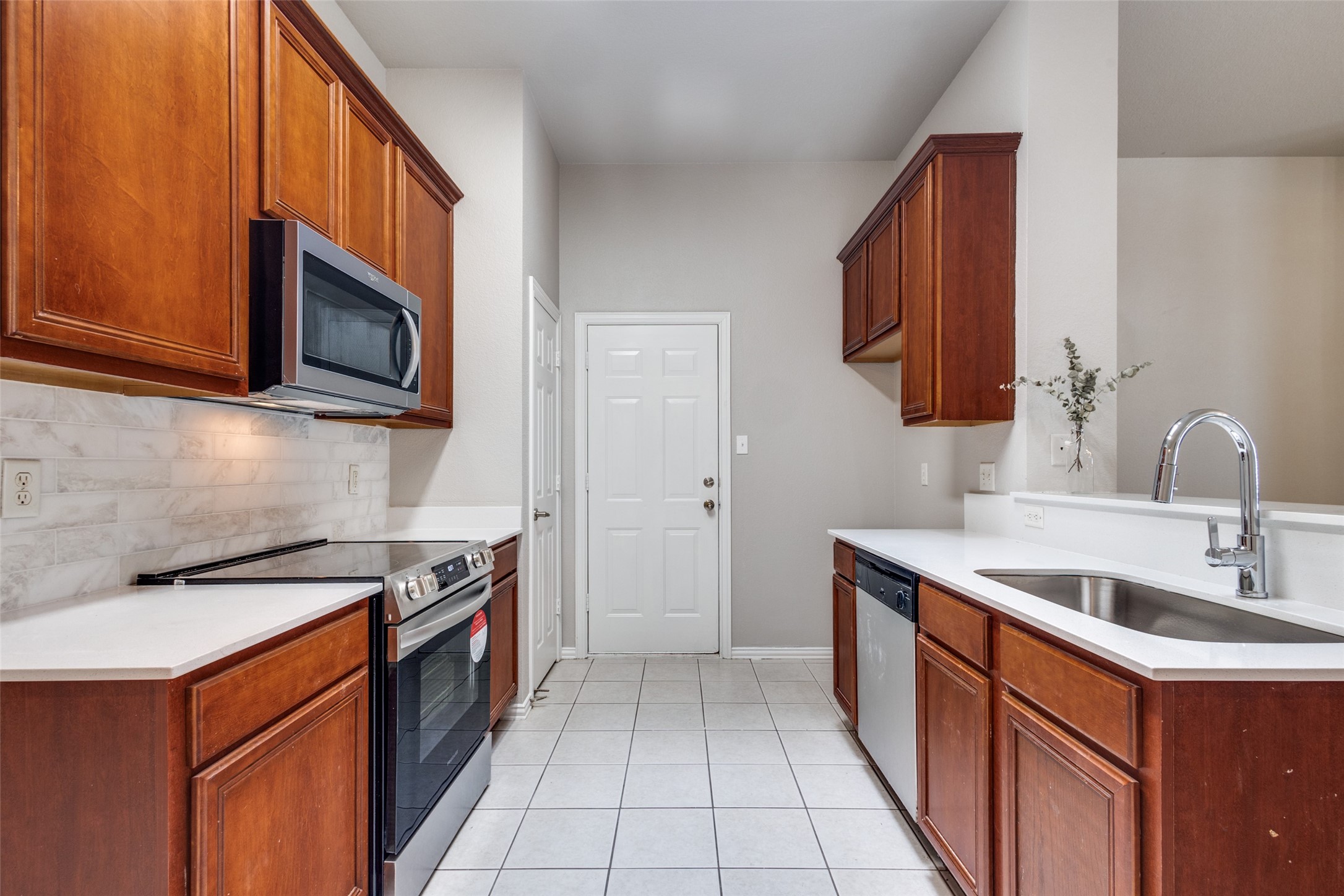 1302 Poinsettia Boulevard Denton TX 76208