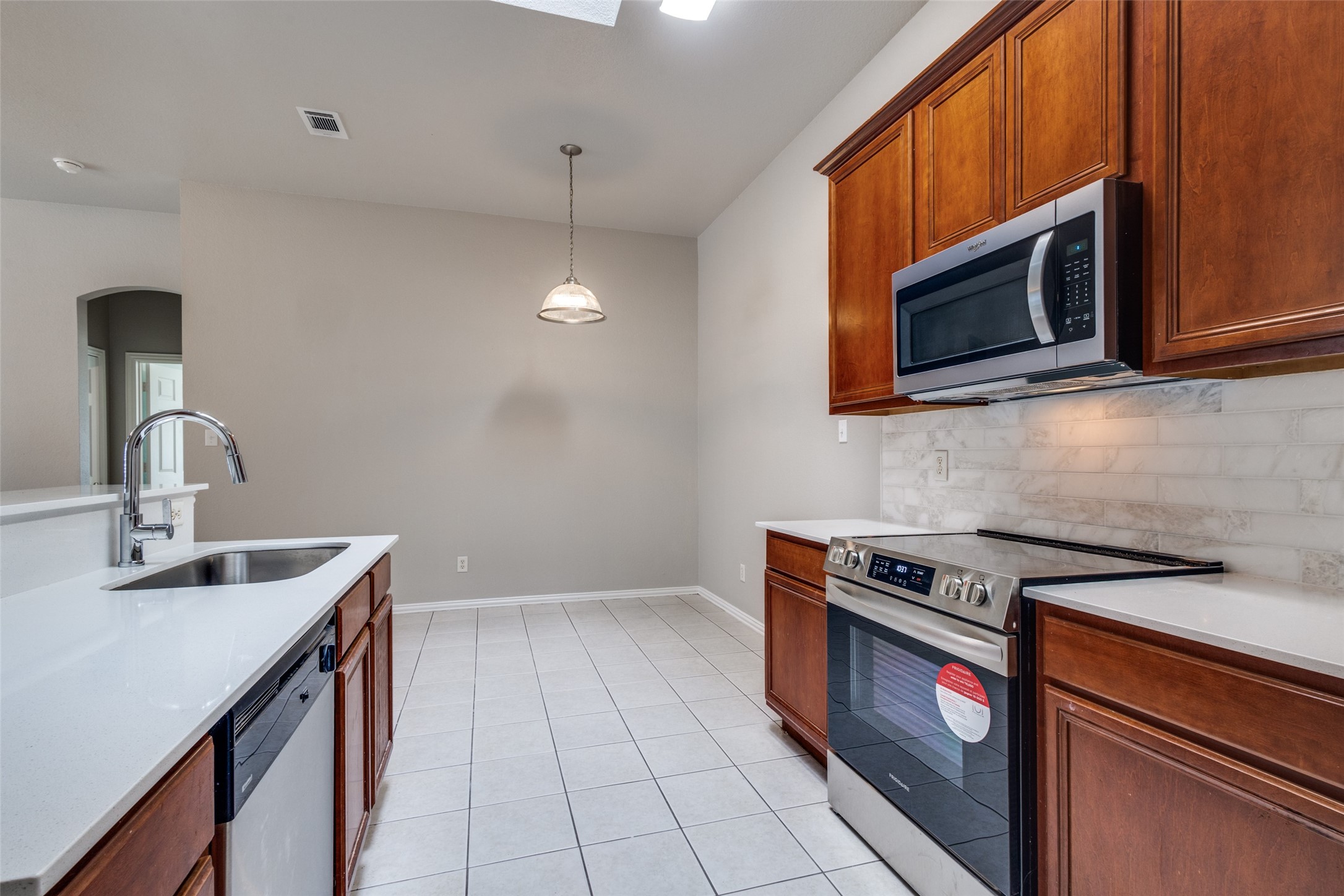 1302 Poinsettia Boulevard Denton TX 76208