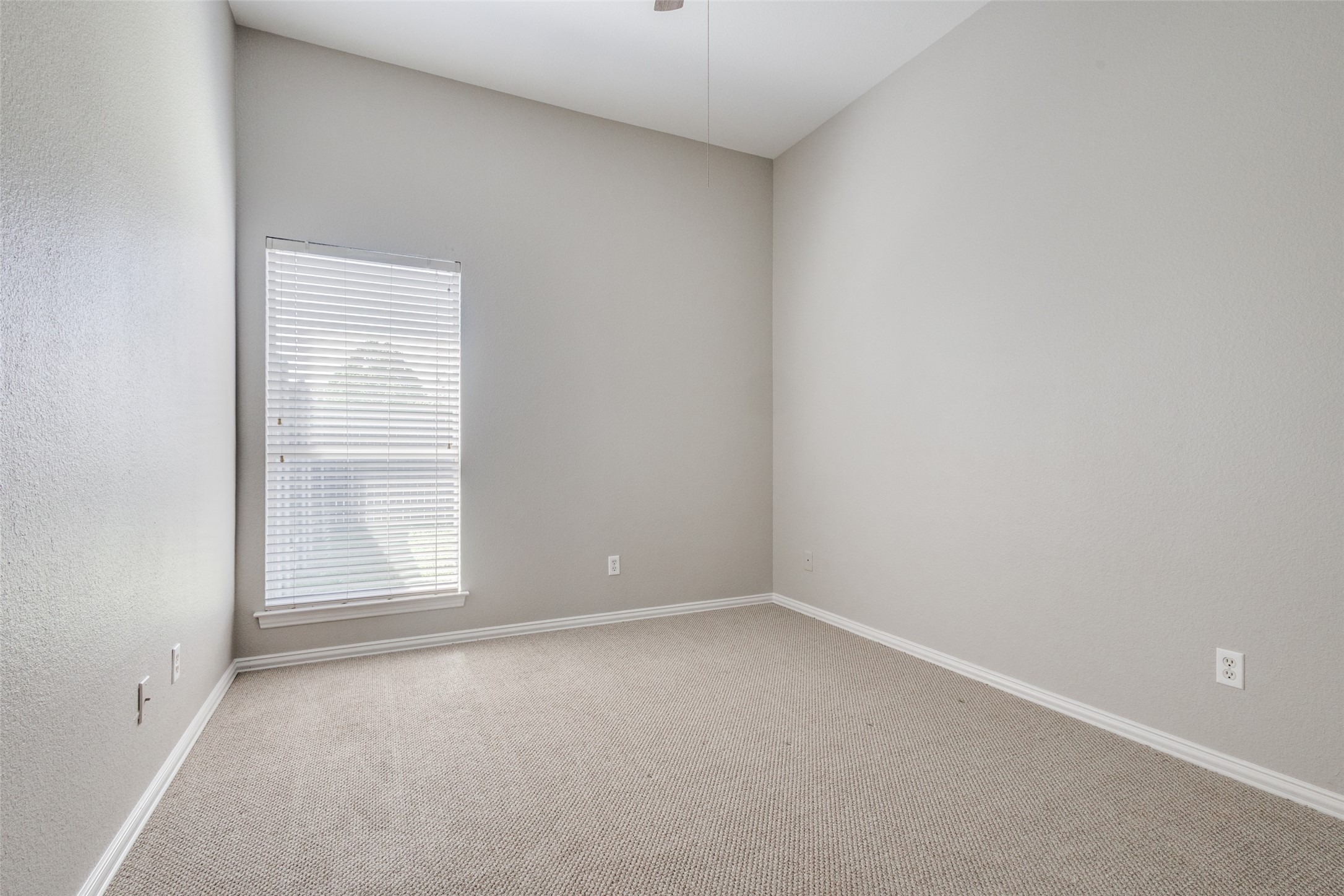 1302 Poinsettia Boulevard Denton TX 76208
