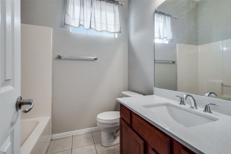 1302 Poinsettia Boulevard Denton TX 76208
