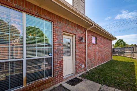 1302 Poinsettia Boulevard Denton TX 76208