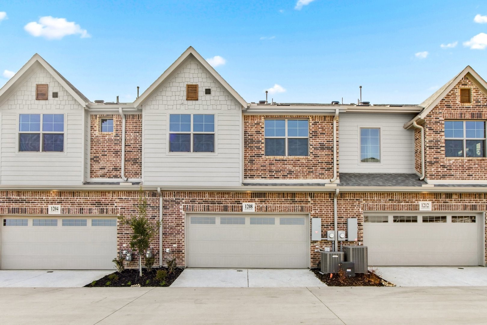 1208 Armstrong The Colony TX 75056