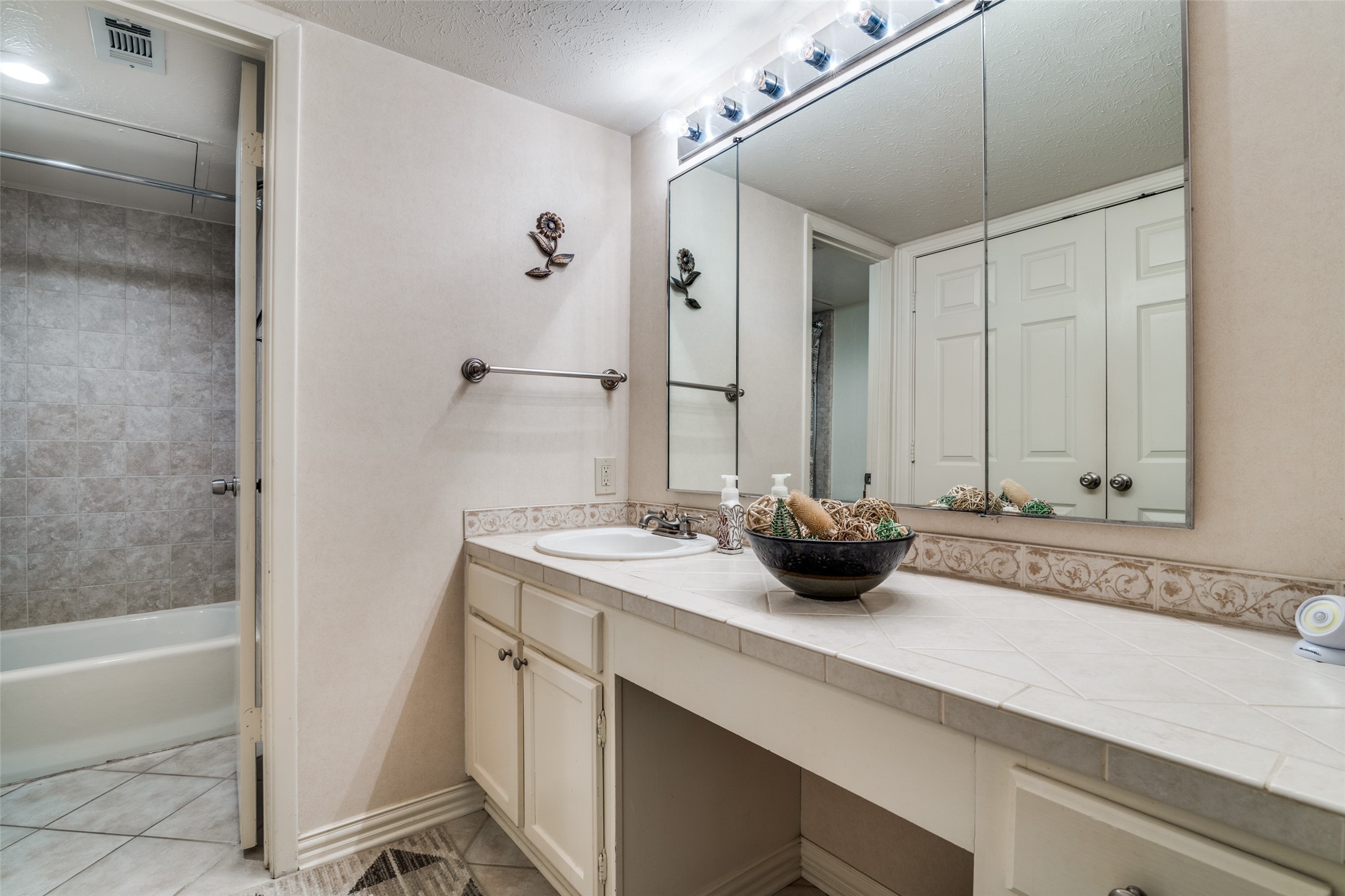 4559 N O Connor Road Irving TX 75062