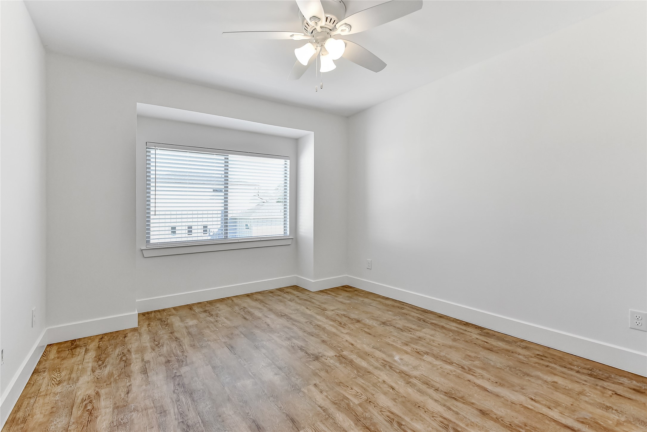 3260 Crawford Denison TX 75020