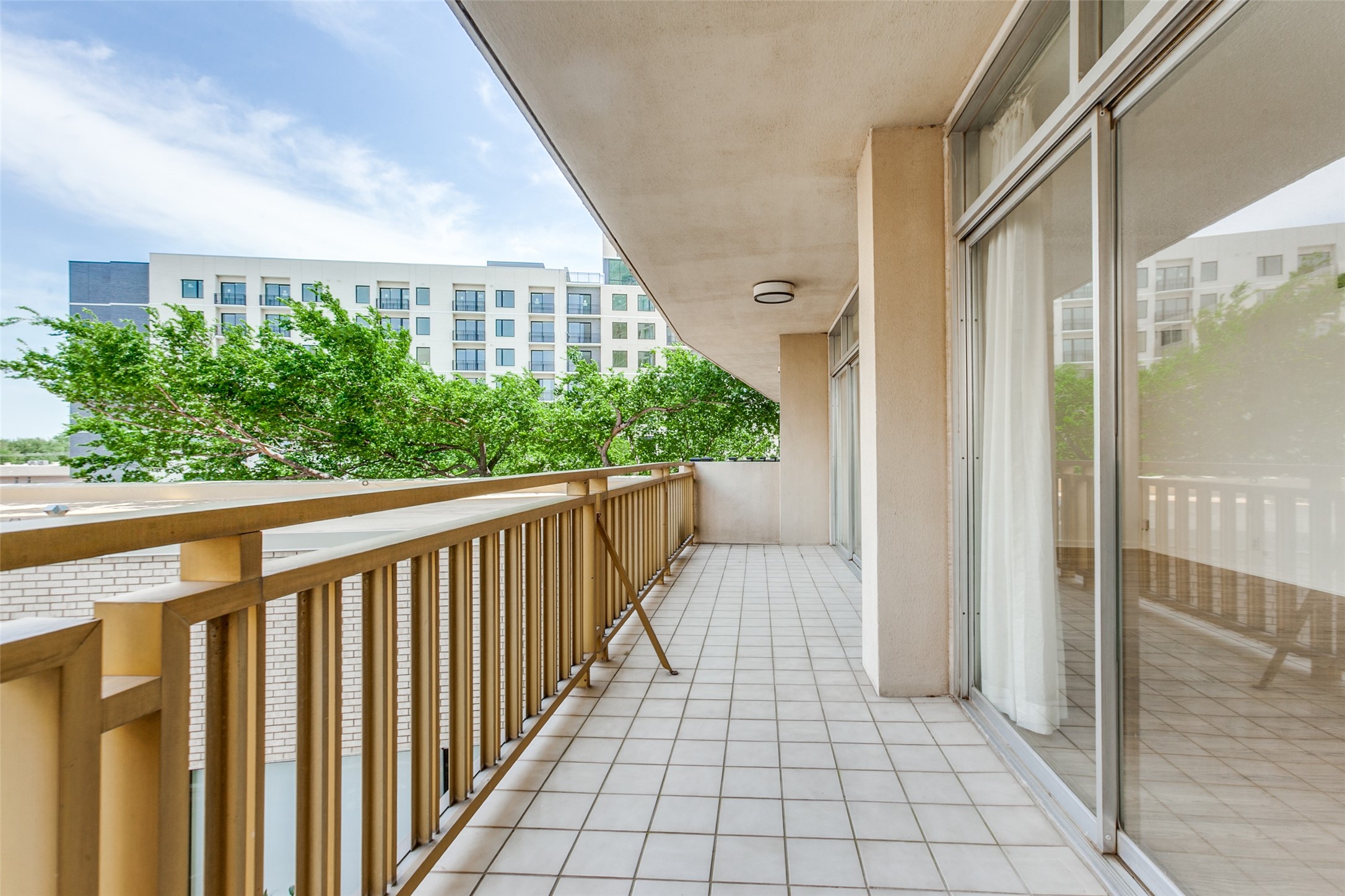 6211 W Northwest Highway Dallas TX 75225