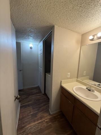 6050 Melody Lane Dallas TX 75231